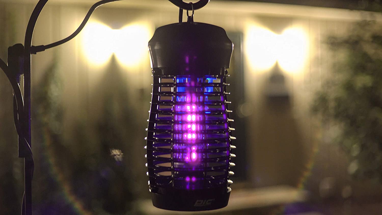 PIC 15W/1500V Bug Zapper, Kills Bugs on Contact, with Black UV Light Technology # 15W-Zapper - Image 3