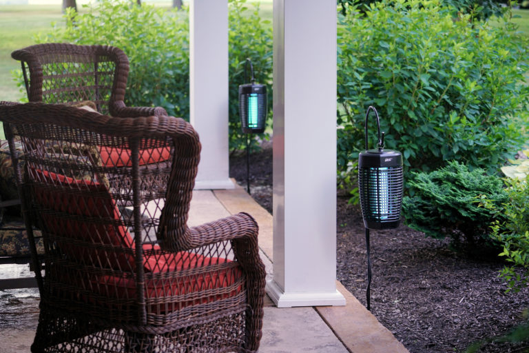 PIC® 40-Watt Bug Zapper Featuring Blue UV LED Technology - Image 3