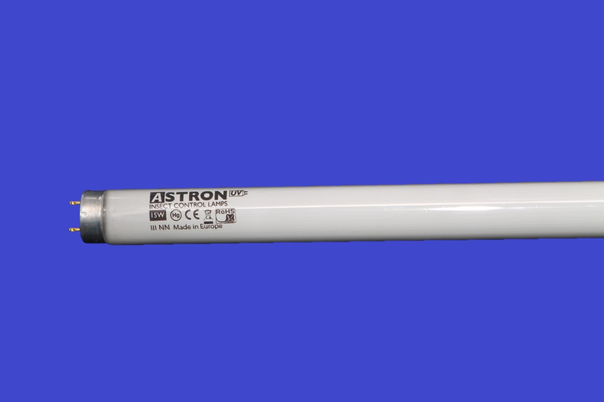 Astron 18" 15w Shatter Shield Coated Blue ULV
