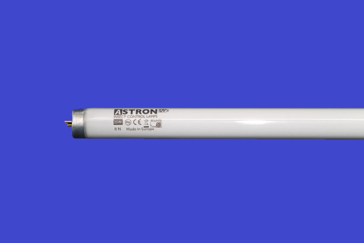 Astron 25w 18" UV Insect Bulb Shatter Shield Coated Blue
