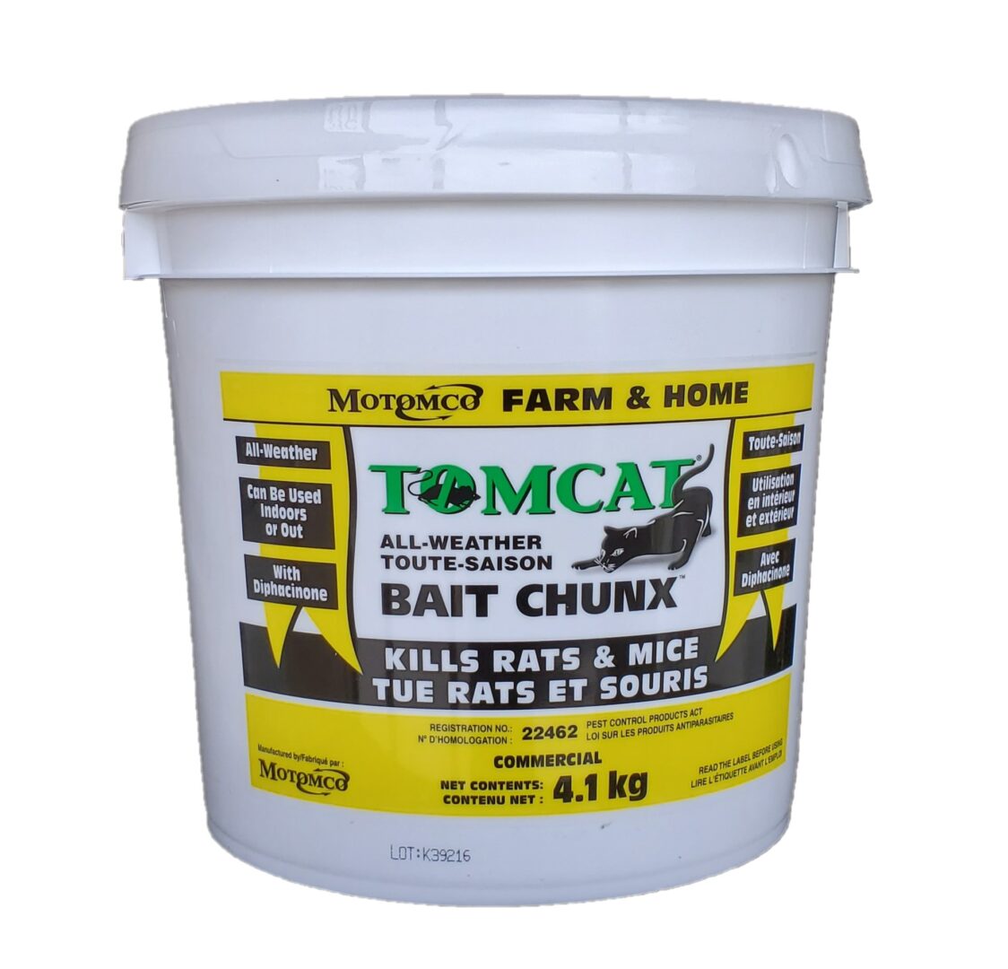 Tomcat Bait Chunx 4.1kg pail 146x28g - 72446